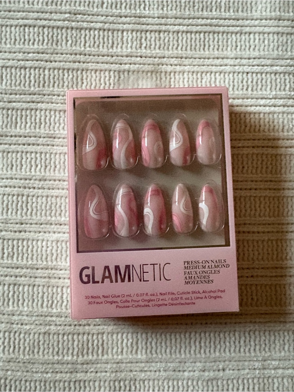 Glamnetic Pink Marble Press-On Nails Pink Swirl
